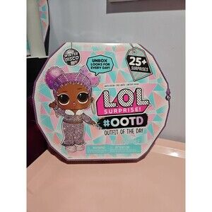 L.O.L. Surprise! #OOTD Winter­ Disco Doll with 25 Surprises New IN Box